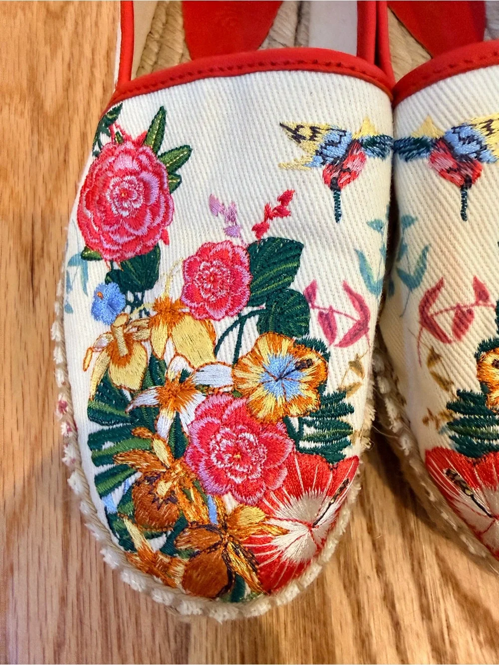 Johnny Was Andra Floral Embroidered Espadrilles in Cream and Red Trim